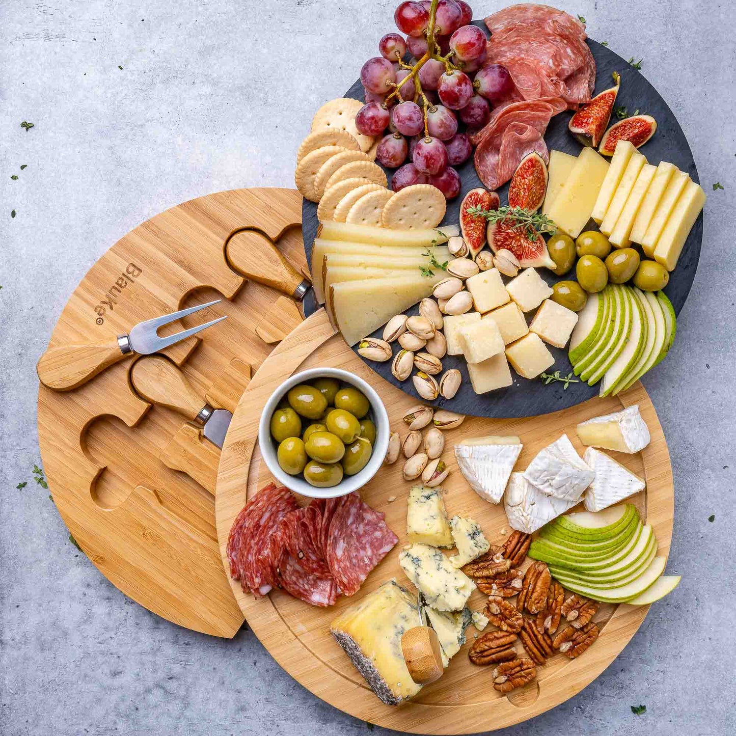 Round Bamboo Cheese Board with Knife Set | Harlow & Hearth